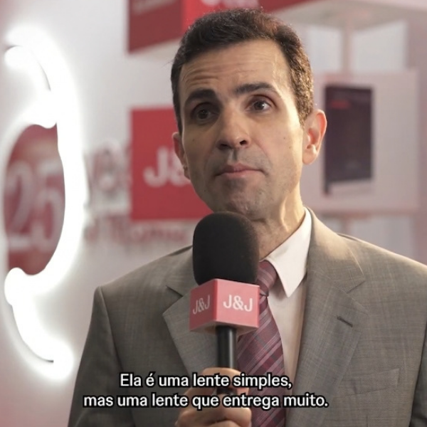 Dr. Maurício Barros